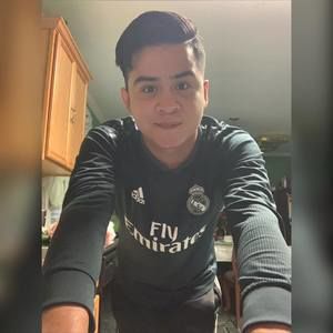 Meet your Posher, Erick